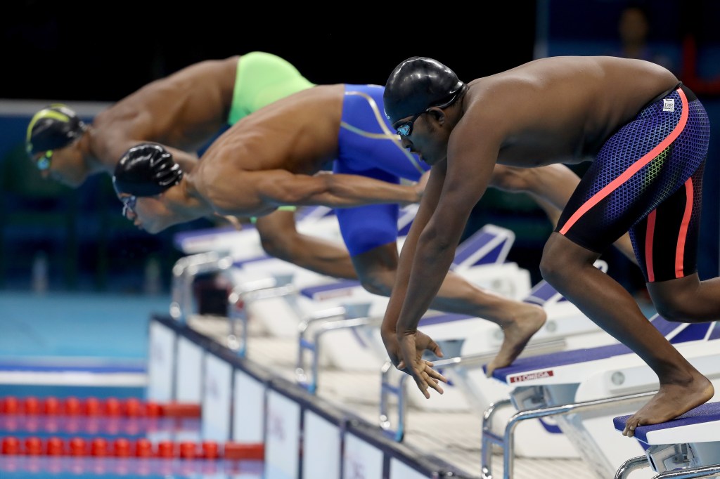 Getty Images Estes atletas provam que você não precisa ser “magrinha” para praticar esporte