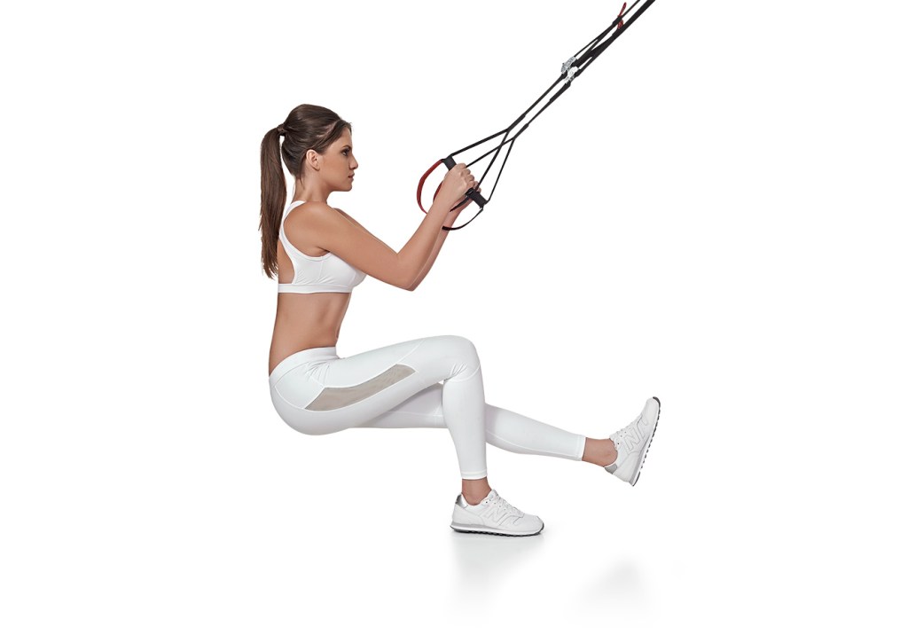 Treino com fita de suspensão para o corpo todo (de meia hora)