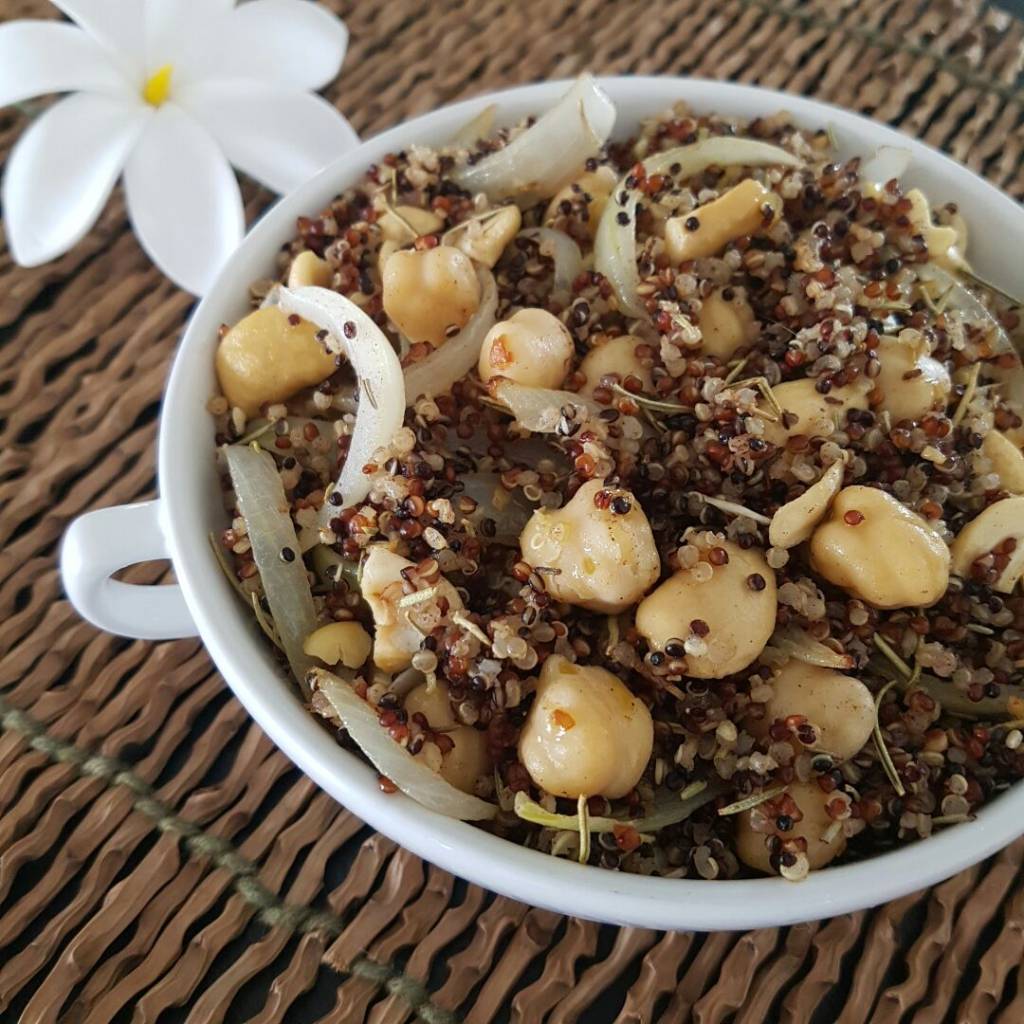 18 receitas proteicas com quinoa para incluir no cardápio