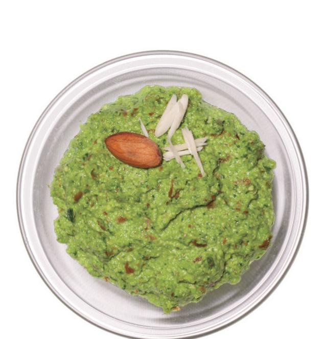 Pesto de rúcula para tirar suas refeições da mesmice