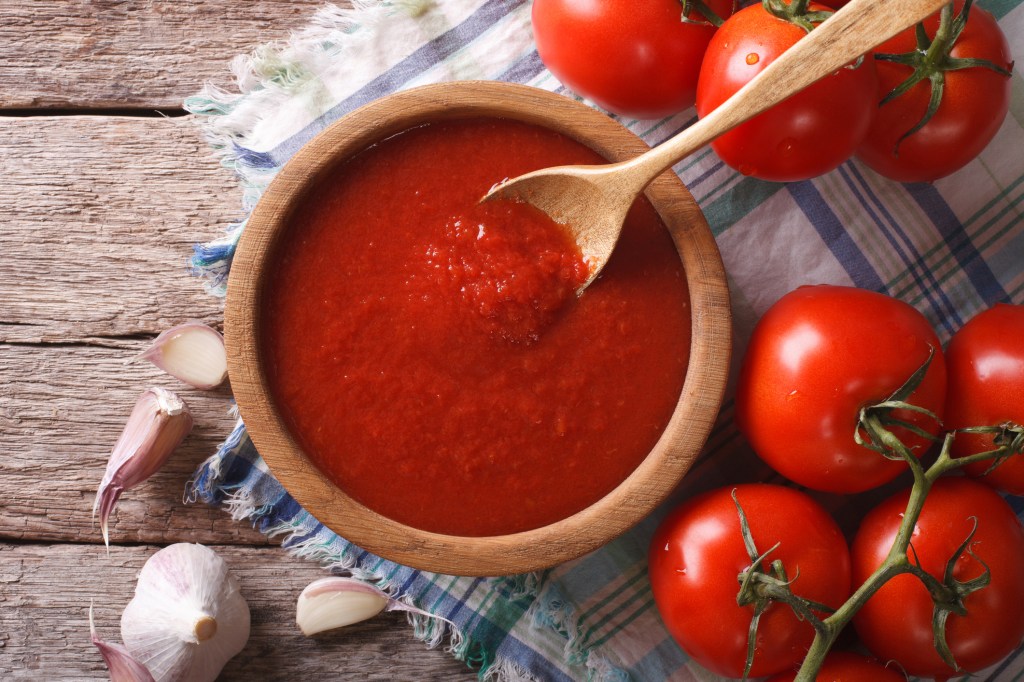 tomate-molho-tomate 11 alimentos para aumentar a imunidade