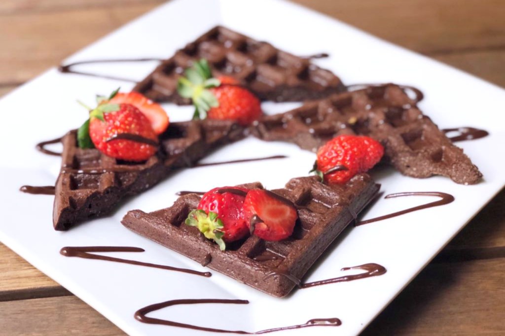 Waffle de chocolate 30 receitas low carb fáceis de fazer e que cabem na dieta