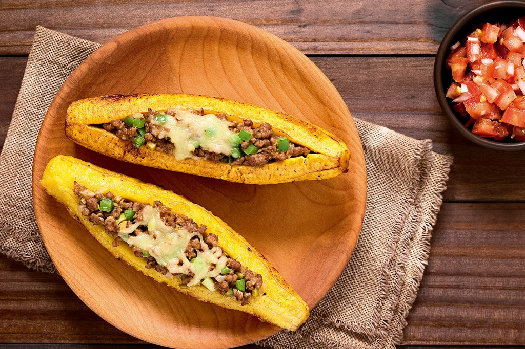 canoa-banana-da-terra Banana: 6 receitas práticas, diferentes e saudáveis para fazer com a fruta