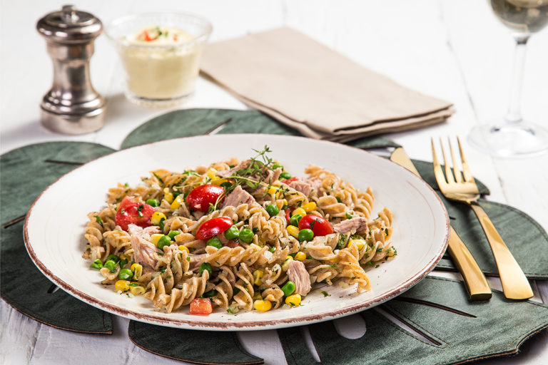 Salada Macarrão Integrale com Atum 14 receitas práticas e saudáveis para facilitar a quarentena