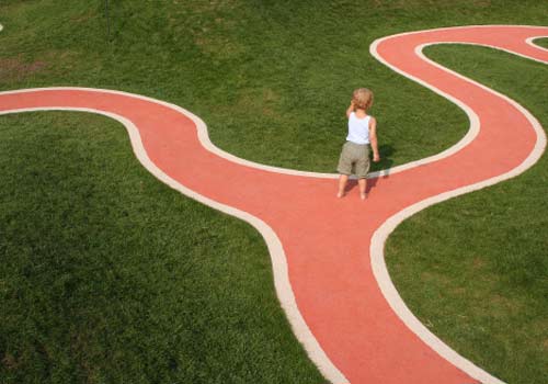 Qual curso devo fazer: Relações Internacionais ou Engenharia Civil?