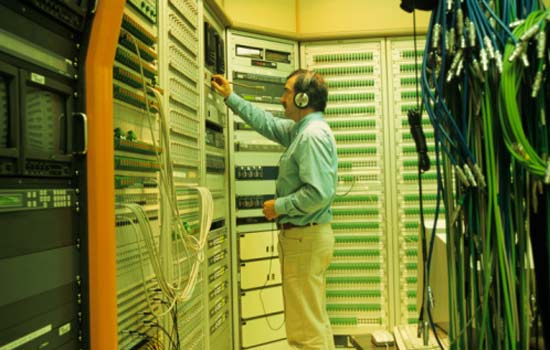 Terei problemas por ser menina se cursar Eletrotécnica Industrial?