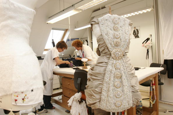 Precisa saber desenhar para cursar Moda?