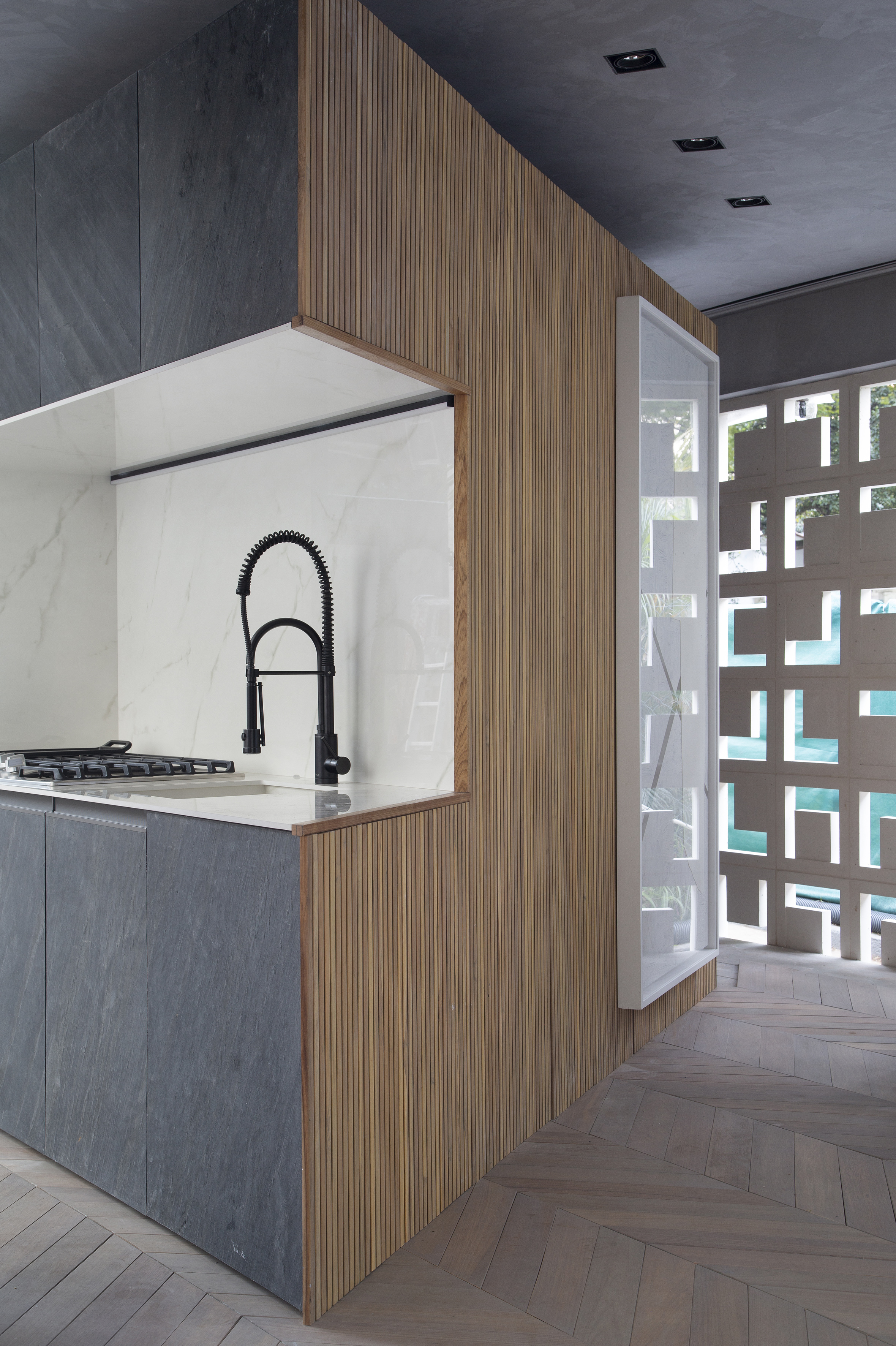 Espa&ccedil;os fluem no Loft Mobile da CASACOR SP e mostram arquitetura inovadora